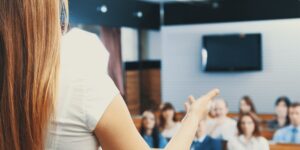 Public Speaking Per Formatori: Non Annoiare I Tuoi Corsisti 9 Corso Online Di Dizione